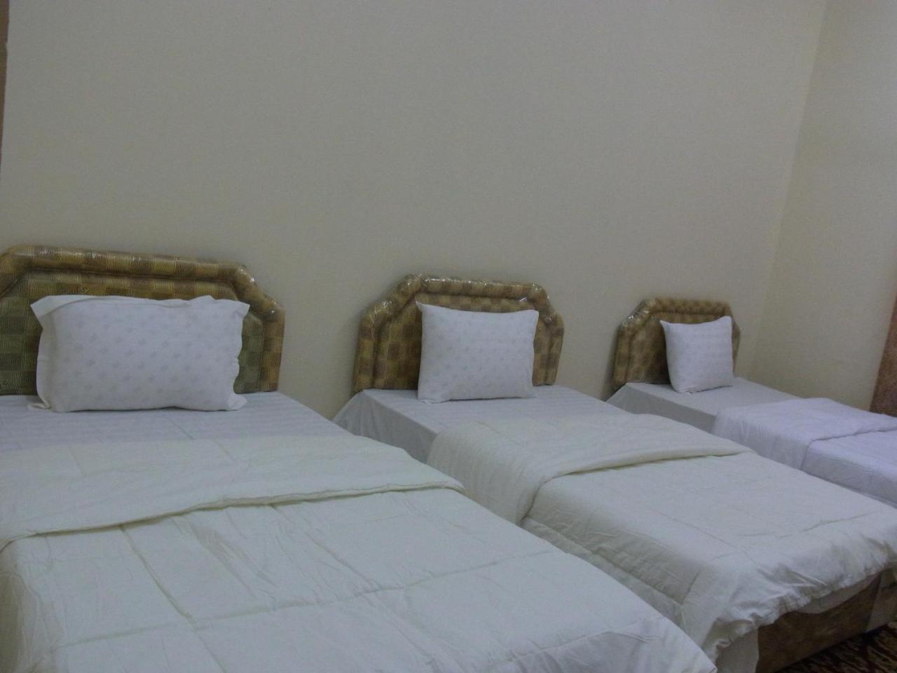 Al Ghazlan Hotel Sinaw Ruddah Exteriér fotografie